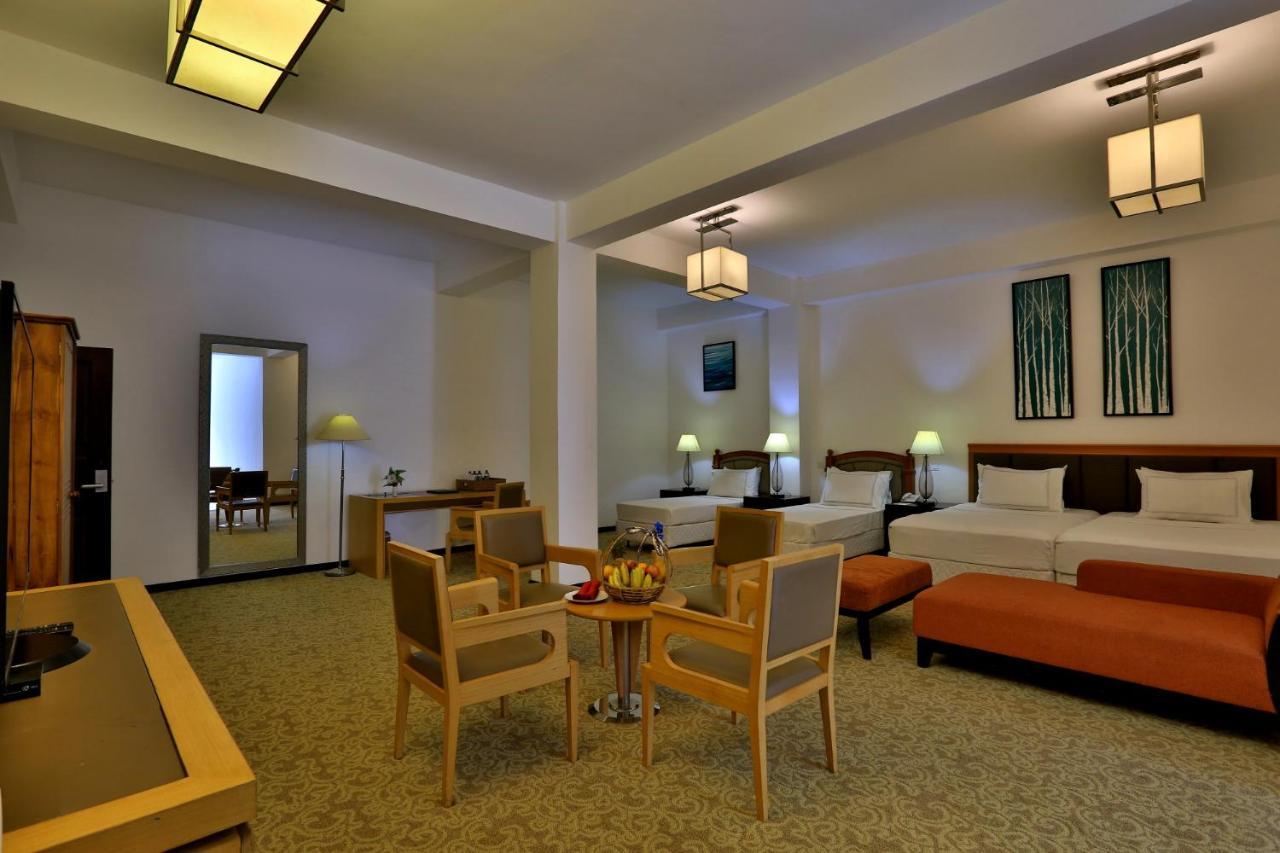 Hotel Ashford Nuwara Eliya Esterno foto